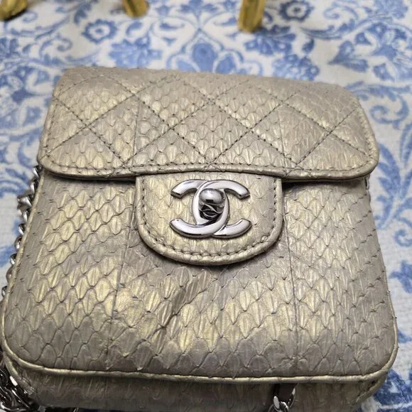 Chanel Python Wallet On Chain - Picture 11 of 12